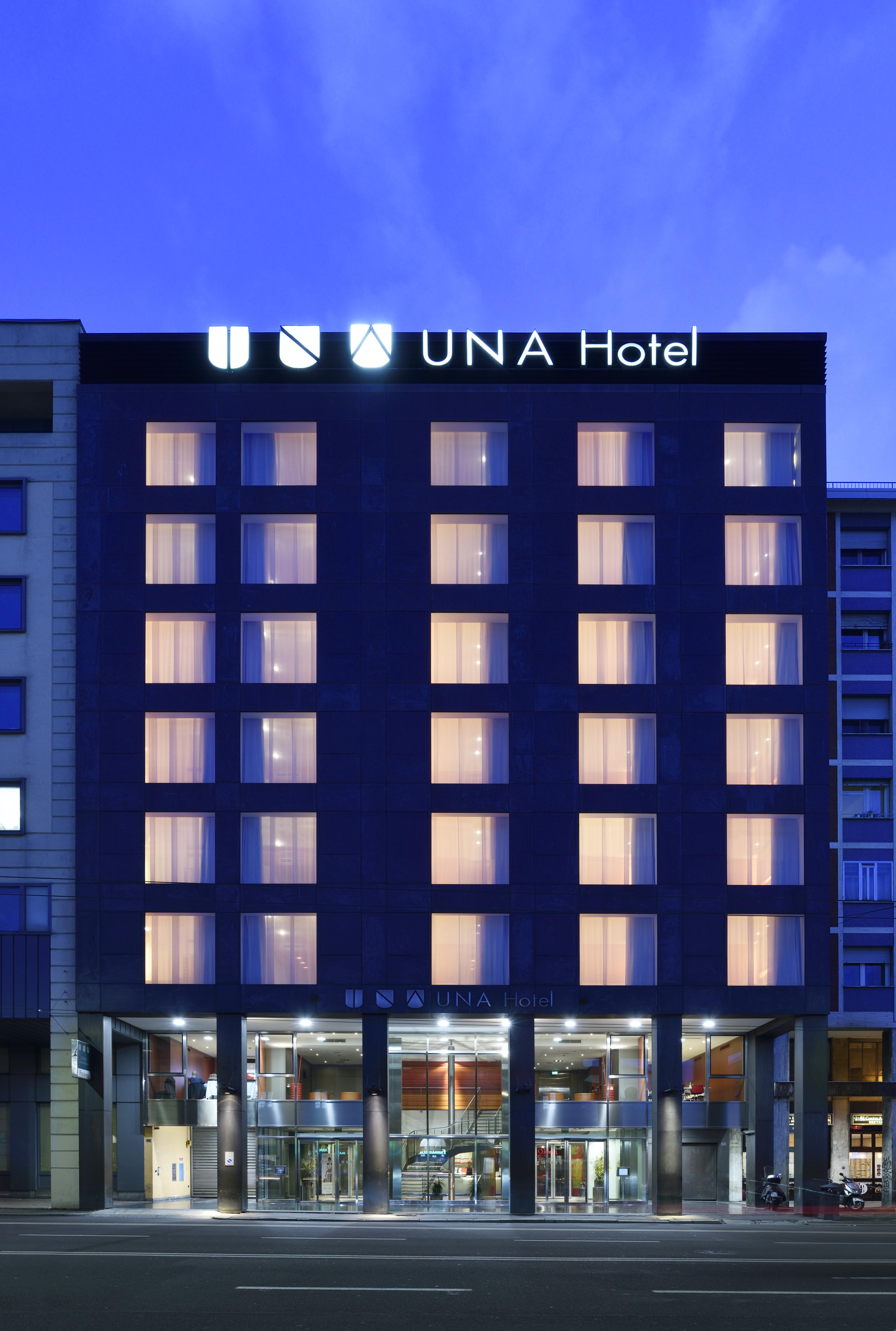 UNAHOTELS Bologna Centro Esterno foto